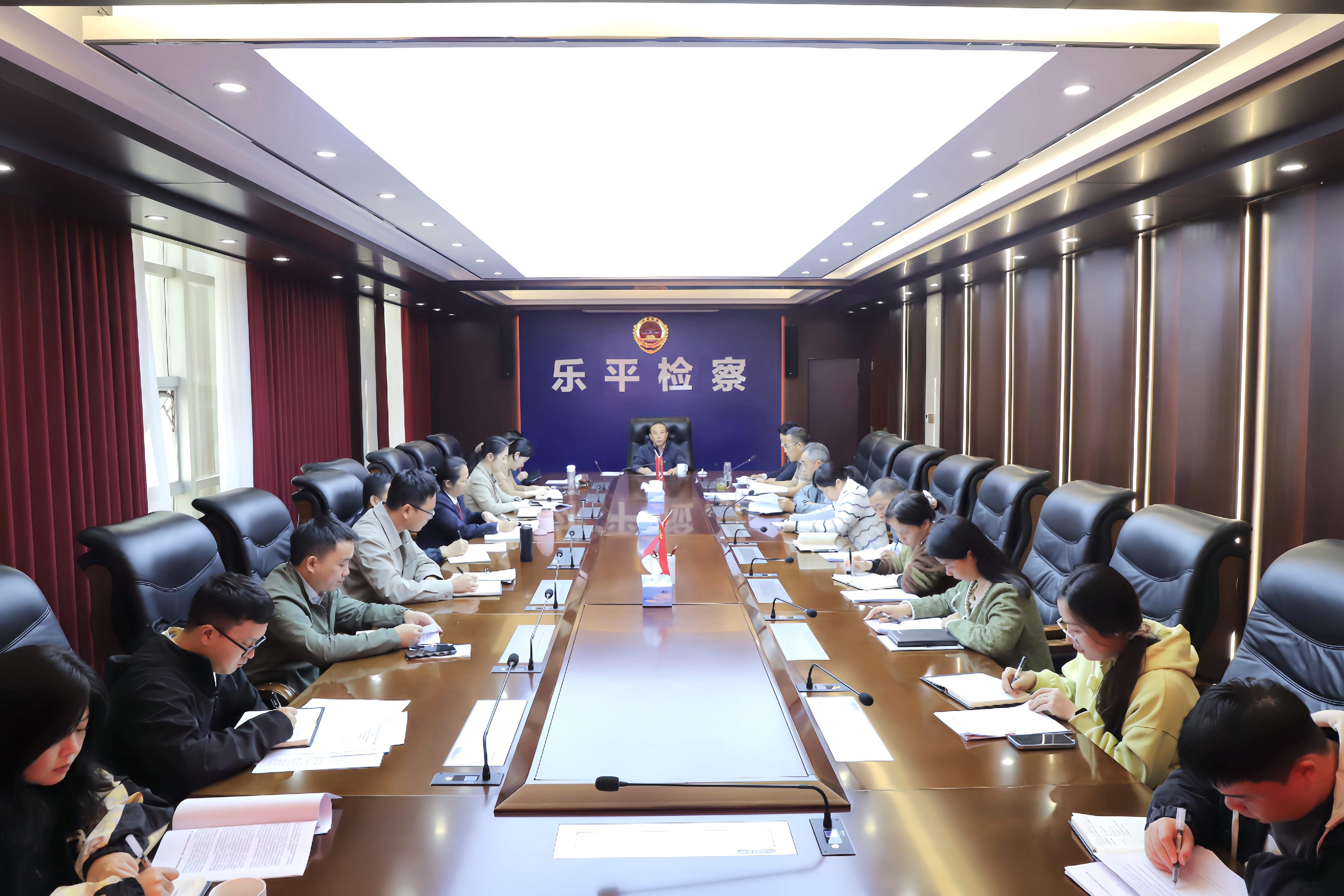 ��ƽ��������Ժ�ٿ�ר����鴫��ѧϰ���Ķ�ʮ������ȫ�ᾫ��